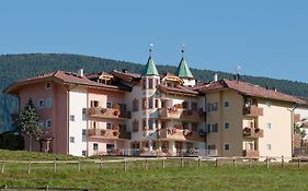 Hotel Rosa Resort a Cavareno